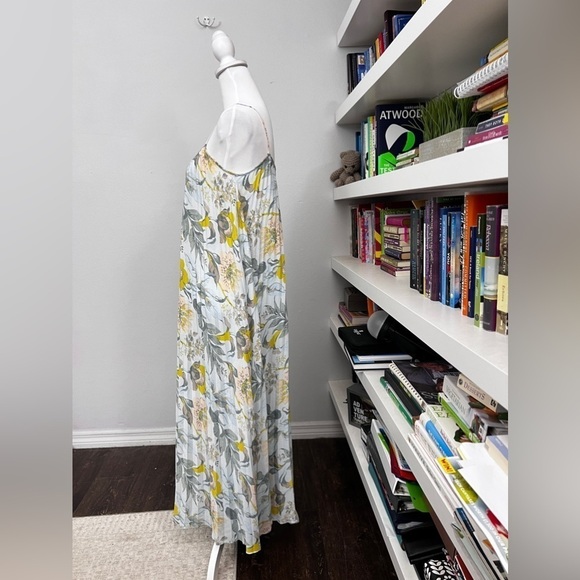 VINCE Marine Garden Pleated Cami Dress size medium - Picture 9 of 14